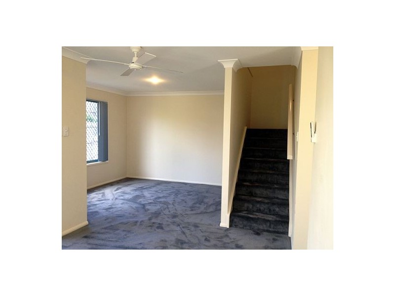 13/11 Oakmont Ave, Oxley QLD 4075