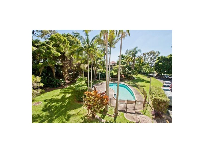 182 Dornoch Terrace, Highgate Hill QLD 4101