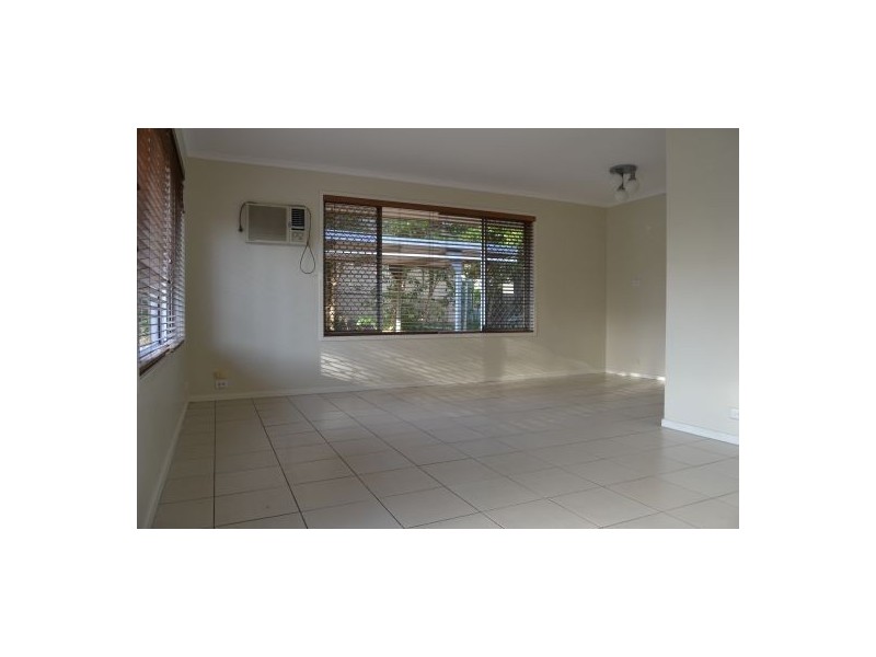37.. Saxon St, Acacia Ridge QLD 4110