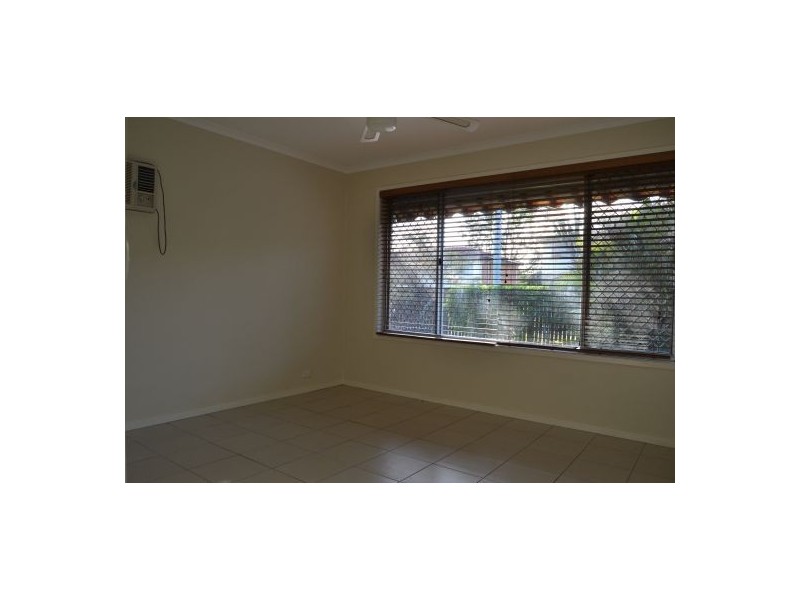 37.. Saxon St, Acacia Ridge QLD 4110