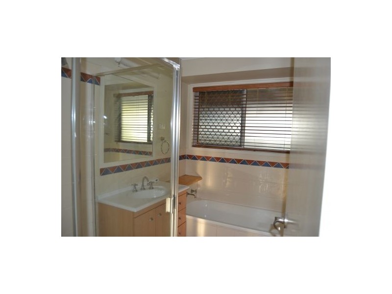 37.. Saxon St, Acacia Ridge QLD 4110