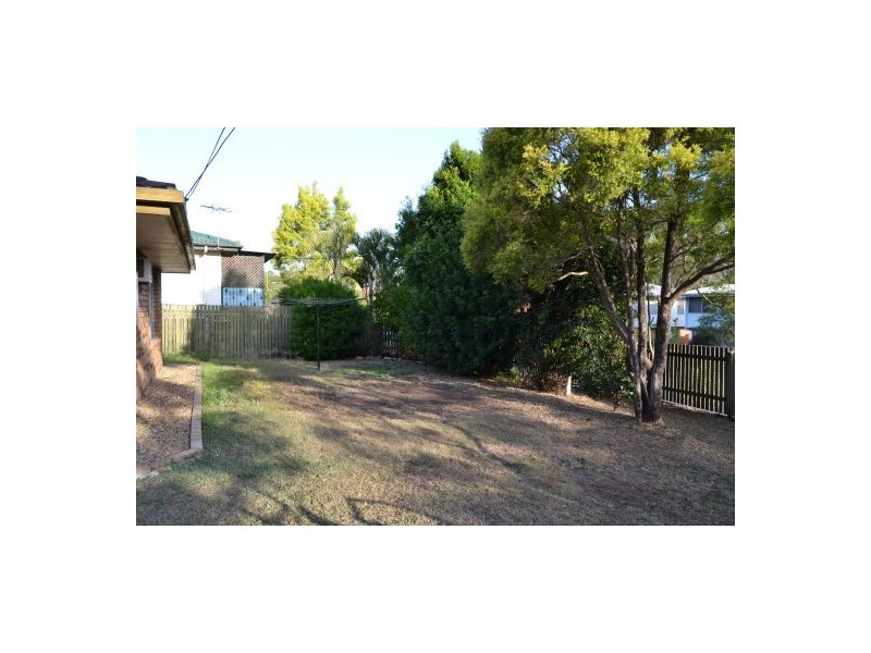 37.. Saxon St, Acacia Ridge QLD 4110