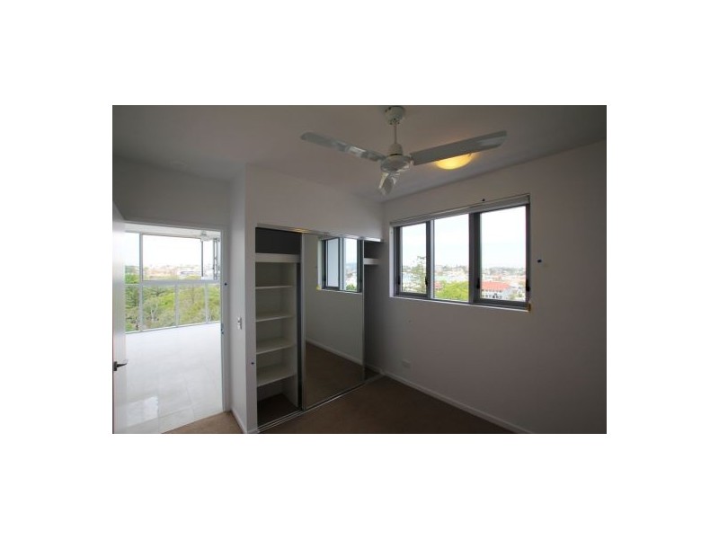 Unit 703 66 Manning Street, South Bank QLD 4101