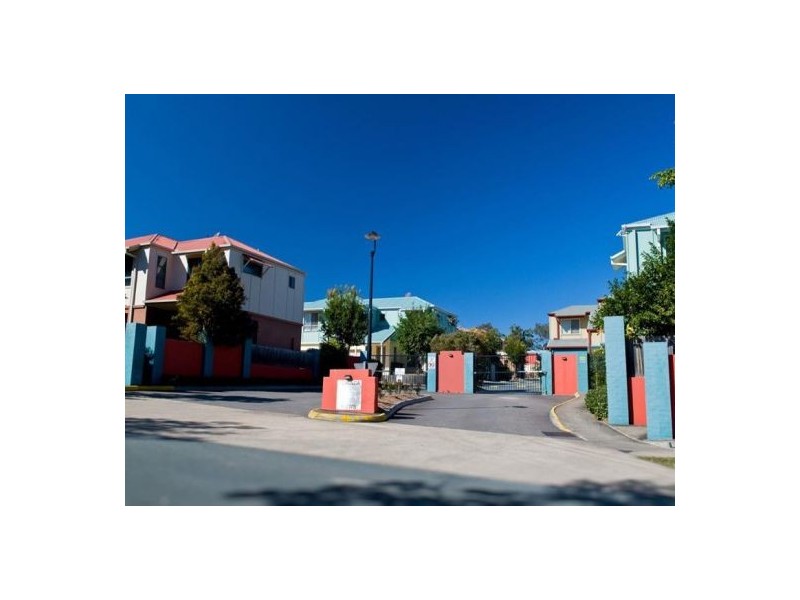 63/11 Oakmont Ave, Oxley QLD 4075