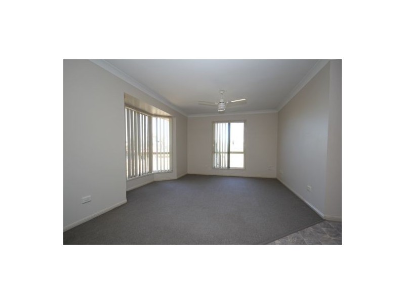33 Highridge Road, Springfield QLD 4300