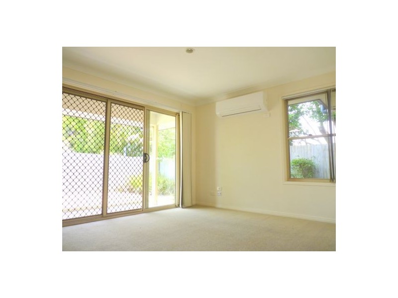 34 48 Pengam St, Kuraby QLD 4112