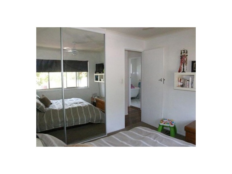 31 Brownie St, Jamboree Heights QLD 4074