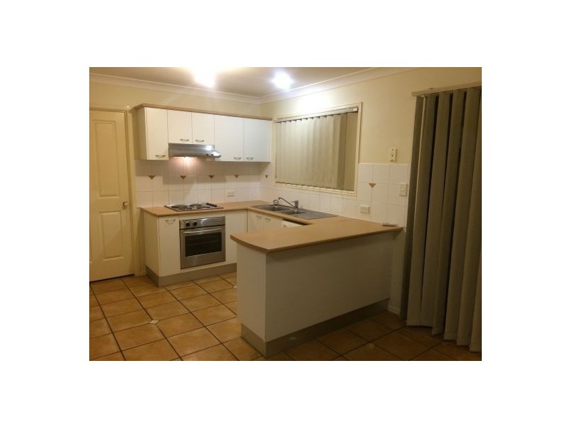 18 Pumice Street, Eight Mile Plains QLD 4113