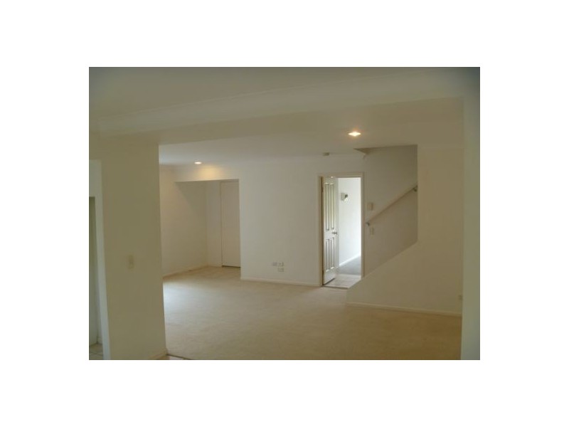 Unit 14 538 Warrigal Road, Eight Mile Plains QLD 4113