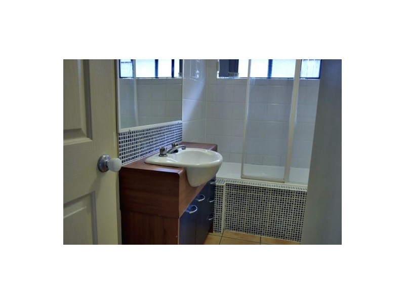 .8 Buckingham Place, Eight Mile Plains QLD 4113