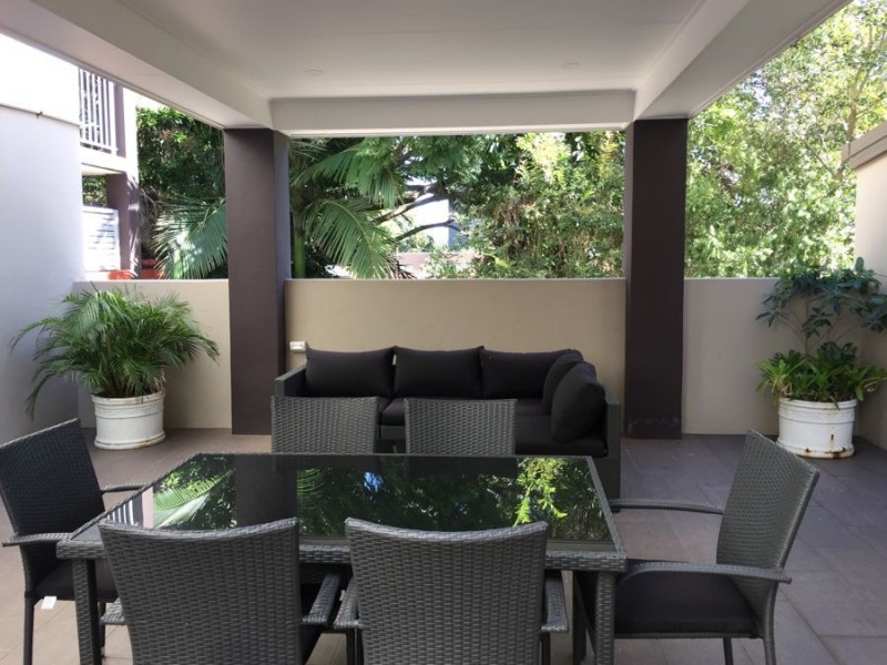 2/65 John Street, Redcliffe QLD 4020
