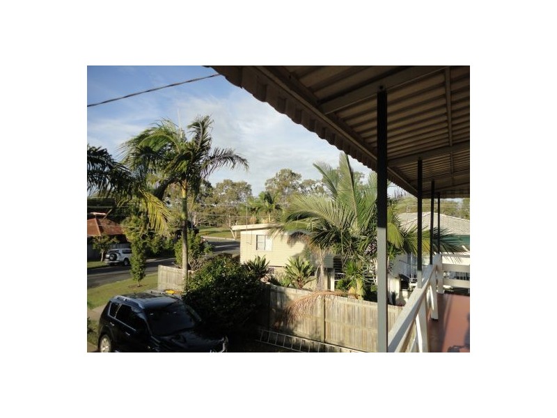 10 Wilfred St, Lota QLD 4179