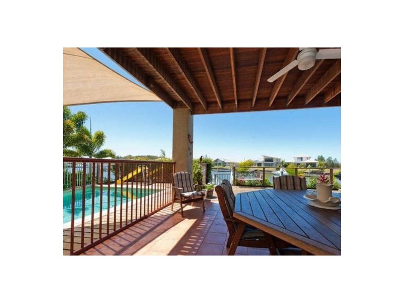 52 Buccaneer Way, Coomera Waters QLD 4209