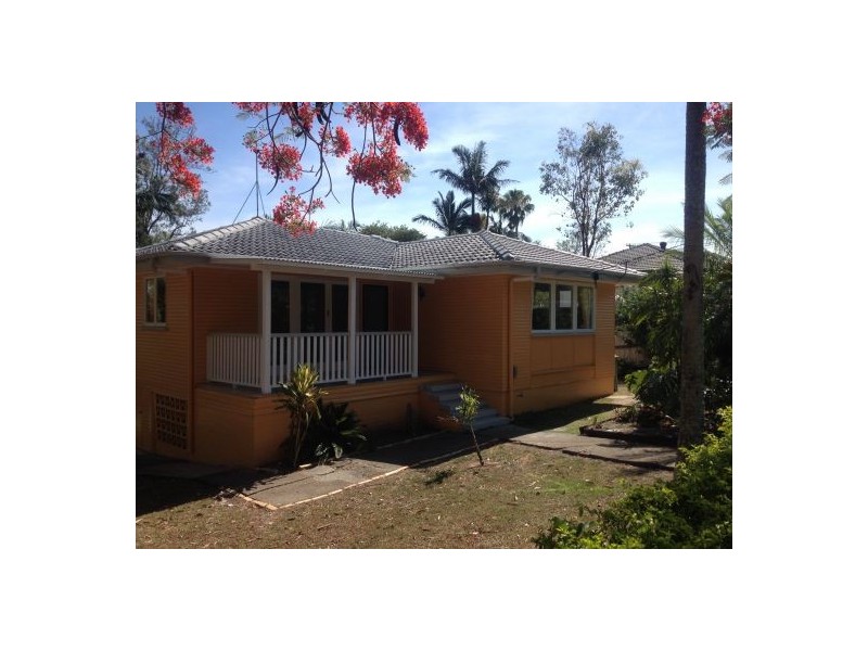19 Blaxland Street, Woodridge QLD 4114