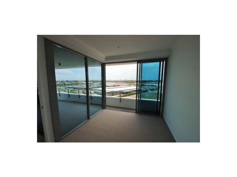 43 Harbour Town Drive, Biggera Waters QLD 4216