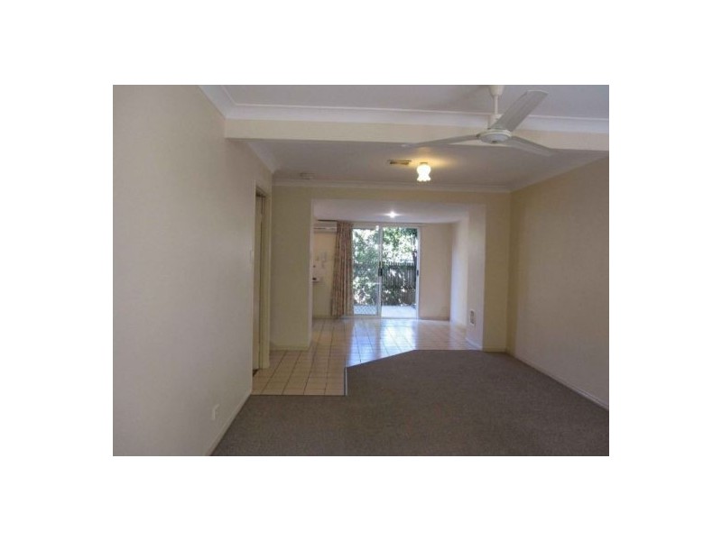 16 Arcadia Street, Eight Mile Plains QLD 4113