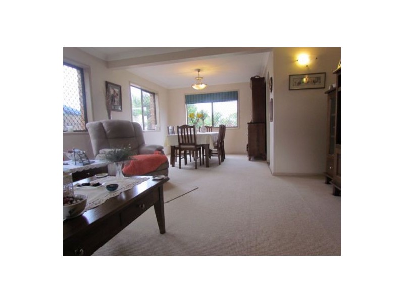3 Sebation, Manly West QLD 4179