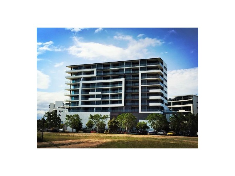 43 Harbour Town Drive, Biggera Waters QLD 4216