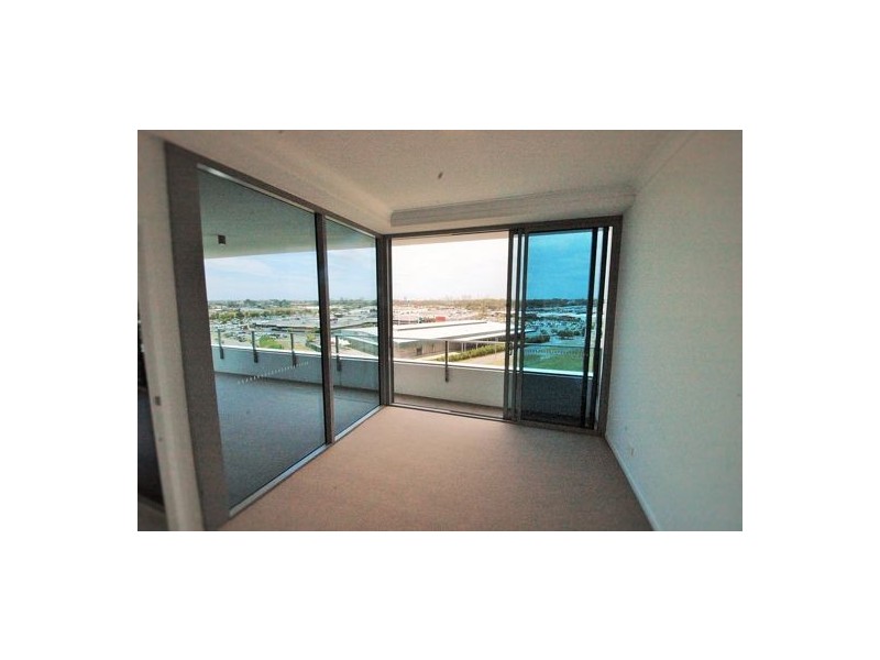 43 Harbour Town Drive, Biggera Waters QLD 4216