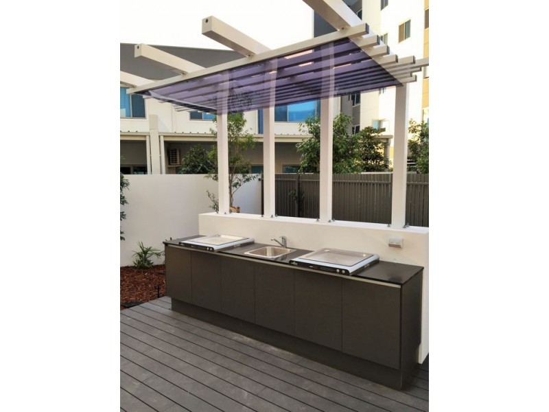 43 Harbour Town Drive, Biggera Waters QLD 4216