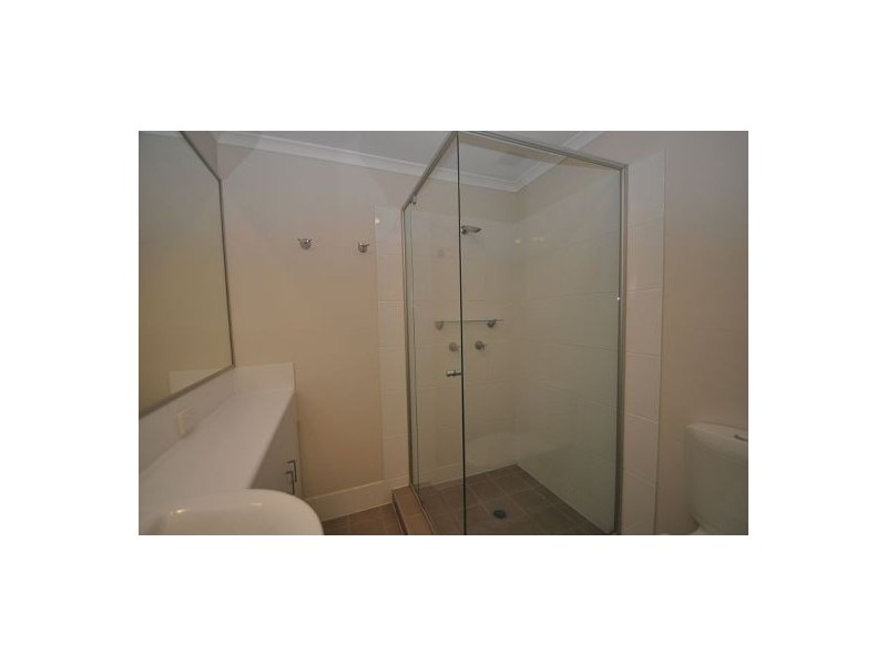 28/1 Mcnaughton Street, Redcliffe QLD 4020