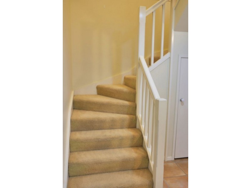 08 Buckingham Place, Eight Mile Plains QLD 4113