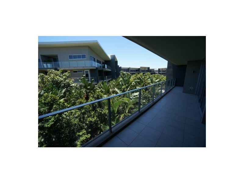 2 Activa Way, Hope Island QLD 4212