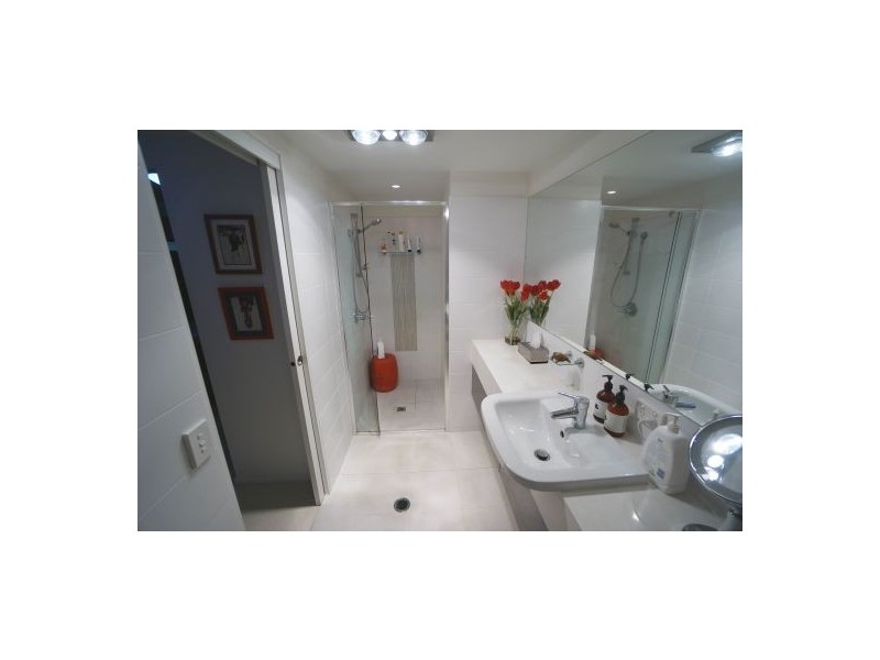 2 Activa Way, Hope Island QLD 4212