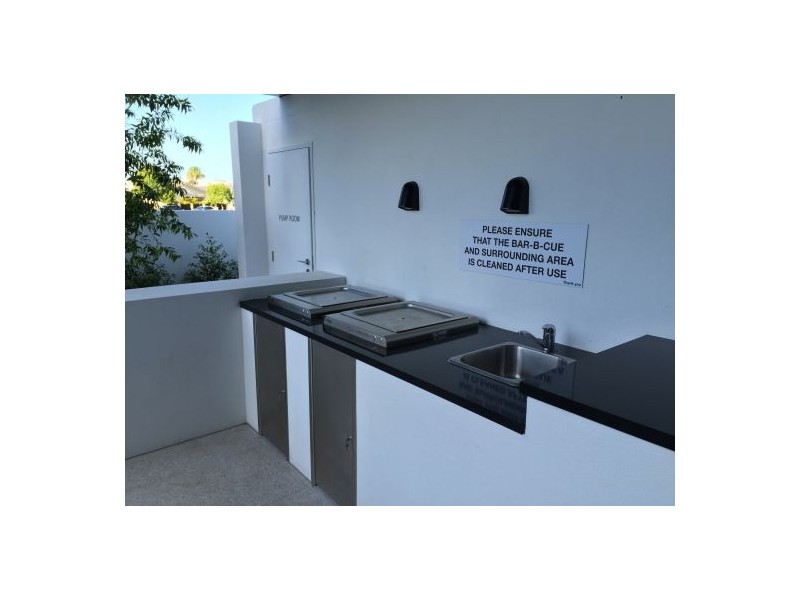 Biggera Waters QLD 4216