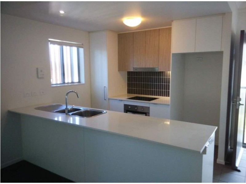 U31 62-66 Waldheim Street, Annerley QLD 4103