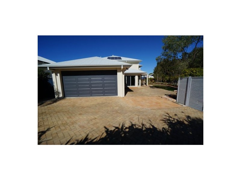 2 Bashful Lane, Coomera Waters QLD 4209