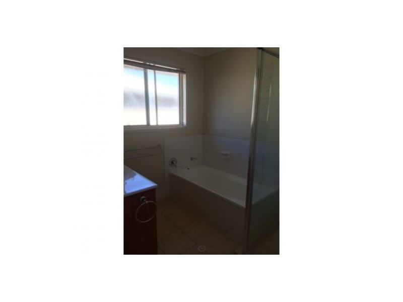 28/11 Pryanees Street, Calamvale QLD 4116