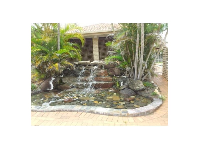 u20 /15 magellan rd, Springwood QLD 4127