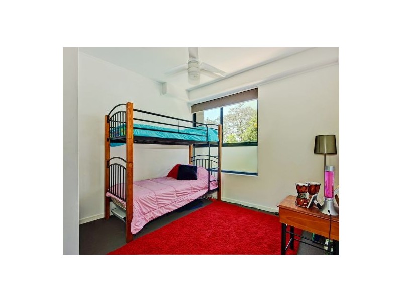 304/25 Dix street, Redcliffe QLD 4020