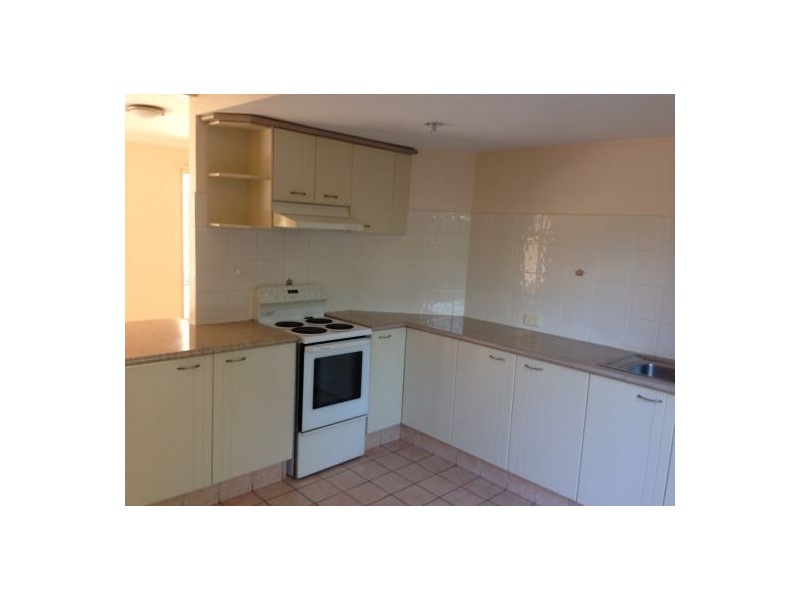 16 Arcadia Street, Eight Mile Plains QLD 4113