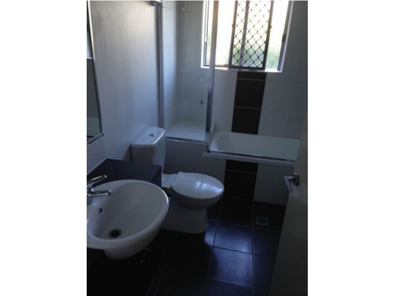 1/65 john street, Redcliffe QLD 4020