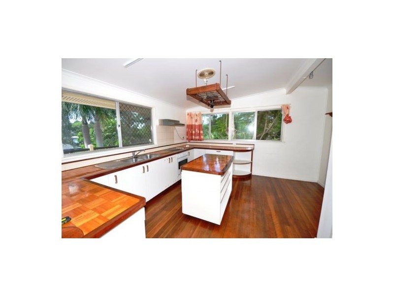 28 paisley, Toowong QLD 4066