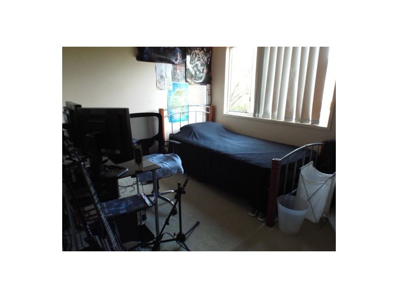 U32 / 1 Warbler parade, Varsity Lakes QLD 4227