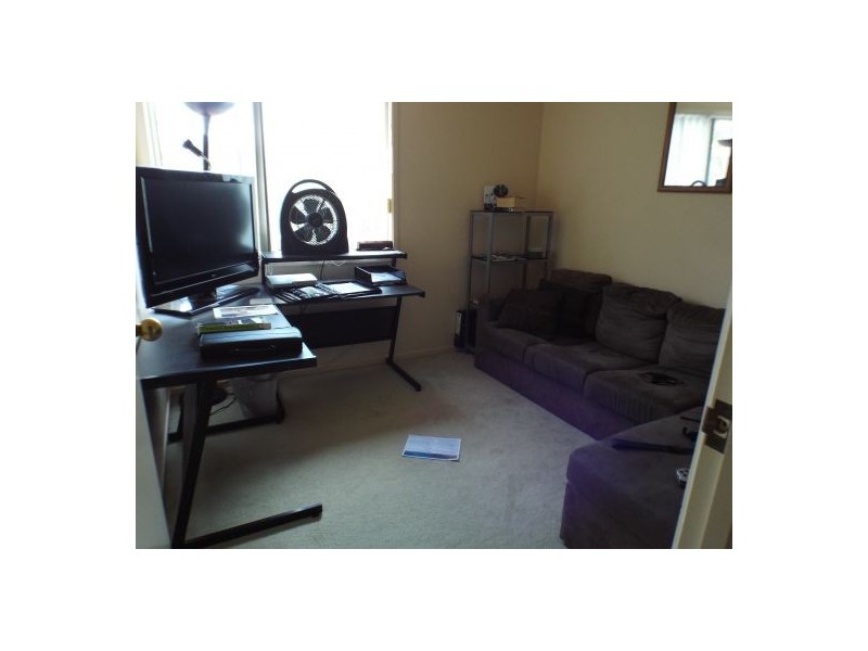 U32 / 1 Warbler parade, Varsity Lakes QLD 4227