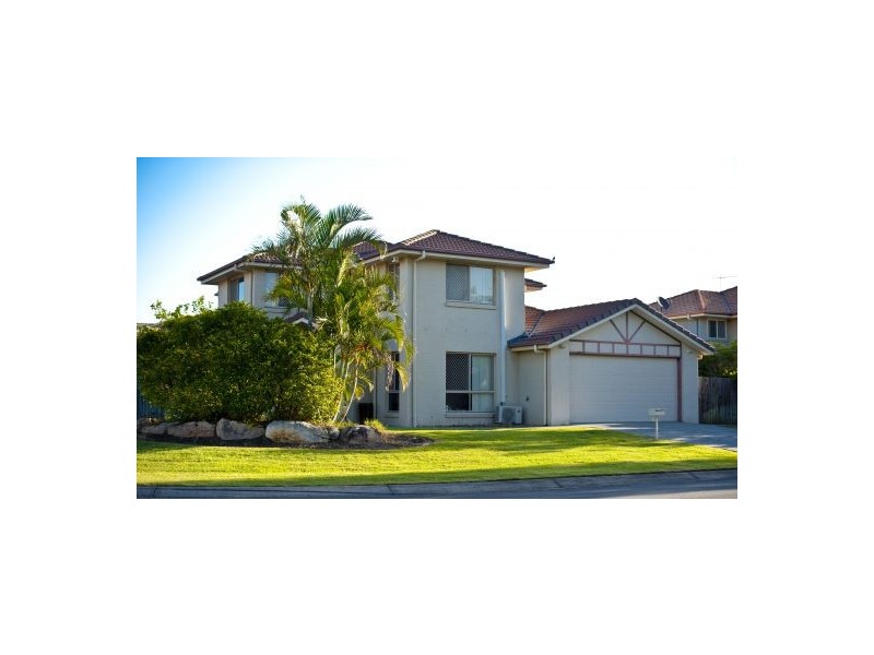 18 Karajini Cres, Parkinson QLD 4115