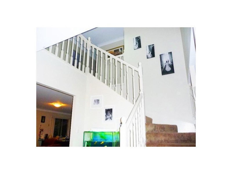 18 Karajini Cres, Parkinson QLD 4115