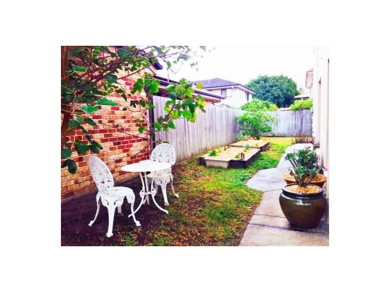 18 Karajini Cres, Parkinson QLD 4115