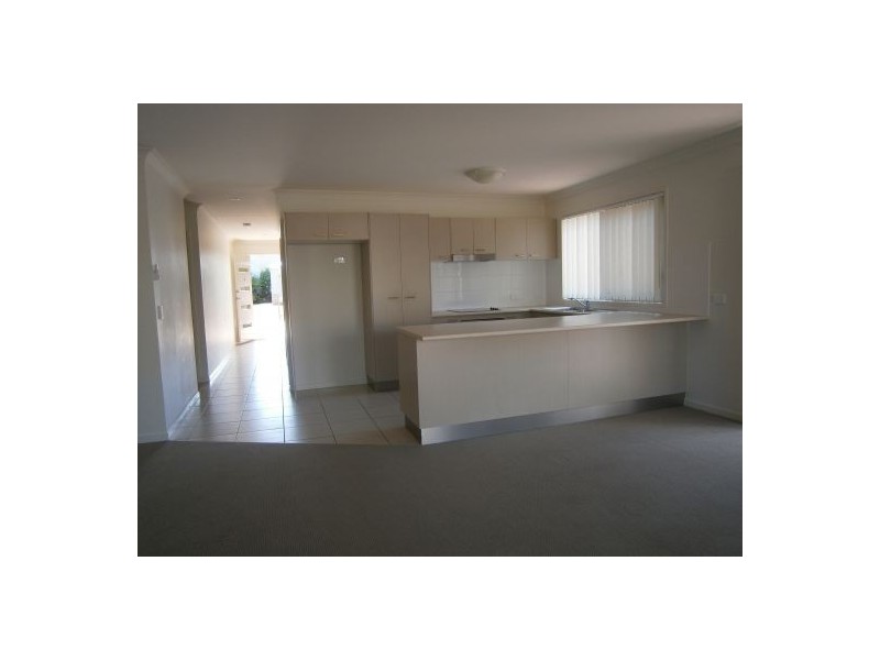 001/137 Duffield Rd, Kallangur QLD 4503