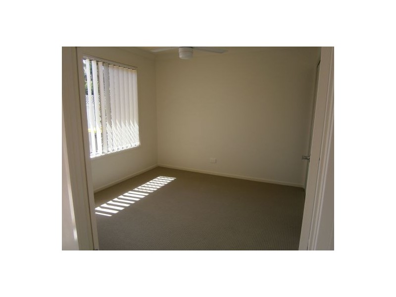 001/137 Duffield Rd, Kallangur QLD 4503