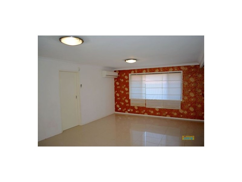 404 Warrigal Road, Eight Mile Plains QLD 4113