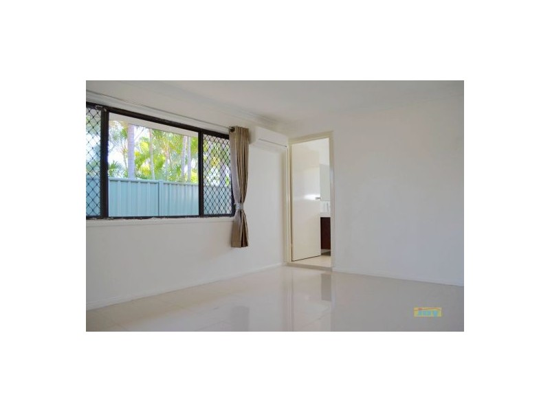 404 Warrigal Road, Eight Mile Plains QLD 4113