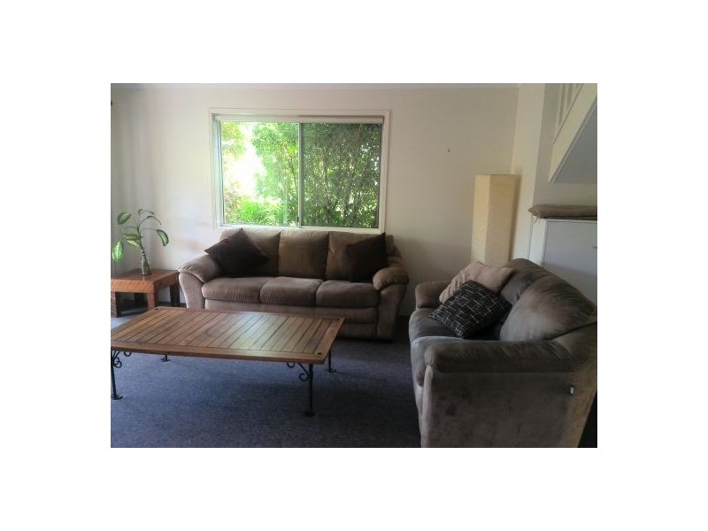 unit 27 /20 Huth Street, Labrador QLD 4215