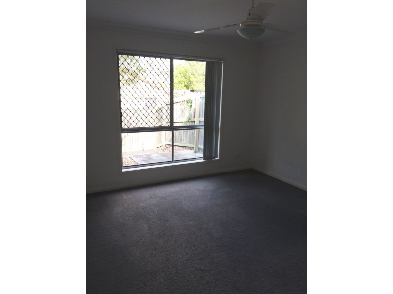 Durack QLD 4077