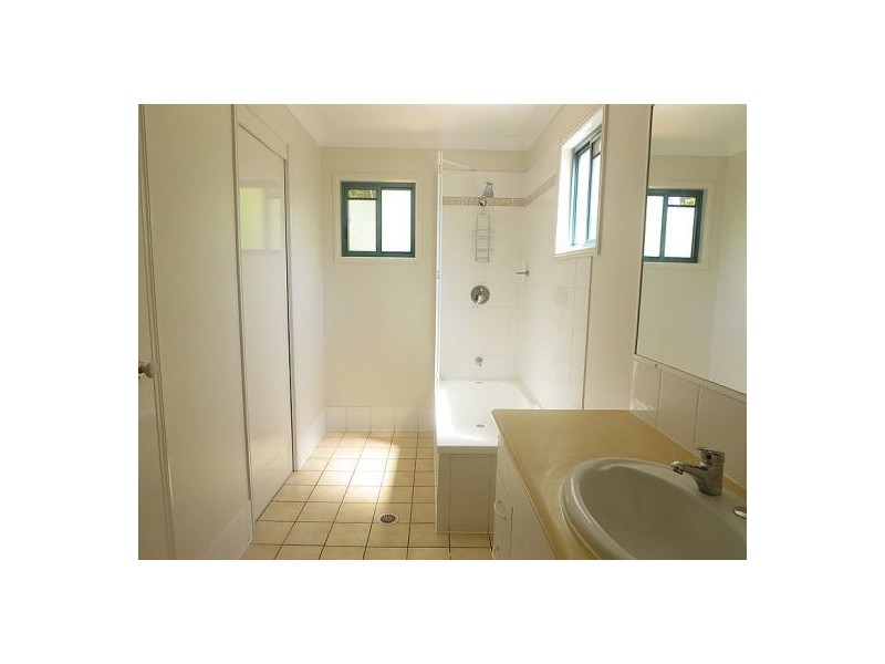 34/11 Oakmont Ave, Oxley QLD 4075