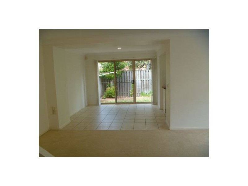538 warrigal rd,, Eight Mile Plains QLD 4113
